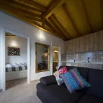 Alpesi faház One Bedroom With Private Bathroom And Kitchen
